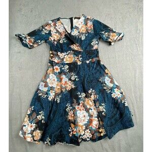 Mint Limit Women's Dress, Size XXL V-Neck, Short Sleeves, Blue Floral Print